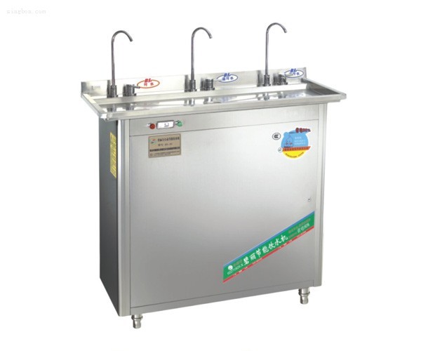 IC卡飲水機-刷卡飲水機-自助飲水機-校園飲水機-感應卡飲水機-飲水機ic卡控制器ＩＣ飲水機，學生直飲水、學校直飲水、學生直飲水 data-cke-saved-src="/UploadFiles/chanpin_UploadFiles_7571/200707/20070731113003710.jpg" src="/UploadFiles/chanpin_UploadFiles_7571/200707/20070731113003710.jpg"